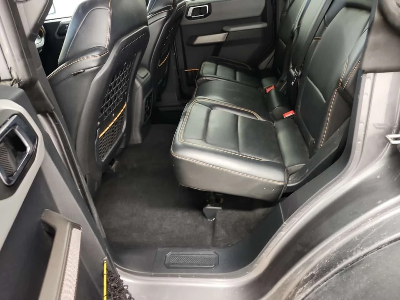 Ford Bronco * BADLANDS * CARFAX * БЕЗ ПЪРВОНАЧАЛНА ВНОСКА, снимка 12 - Автомобили и джипове - 54111301