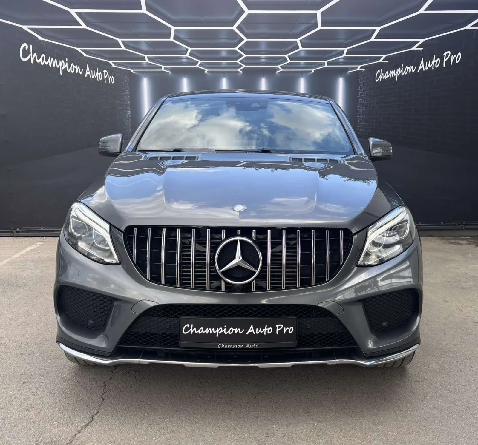 Mercedes-Benz GLE 350 Coupe AMG, снимка 3 - Автомобили и джипове - 54129549