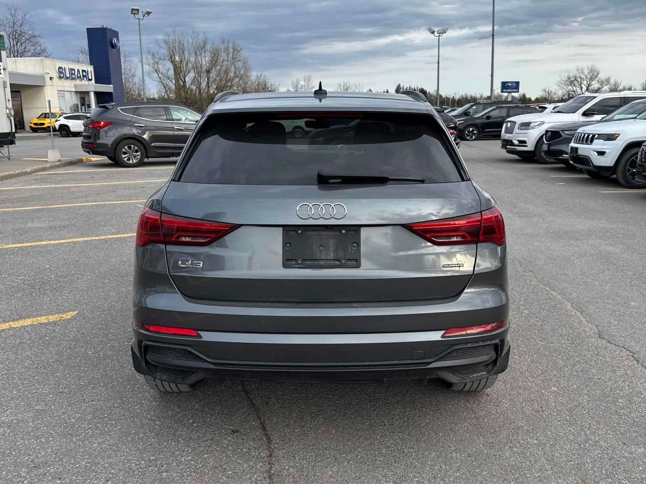 Audi Q3 Technik/B&O SOUND/ПАНОРАМА/360 КАМЕРИ, снимка 5 - Автомобили и джипове - 54307687