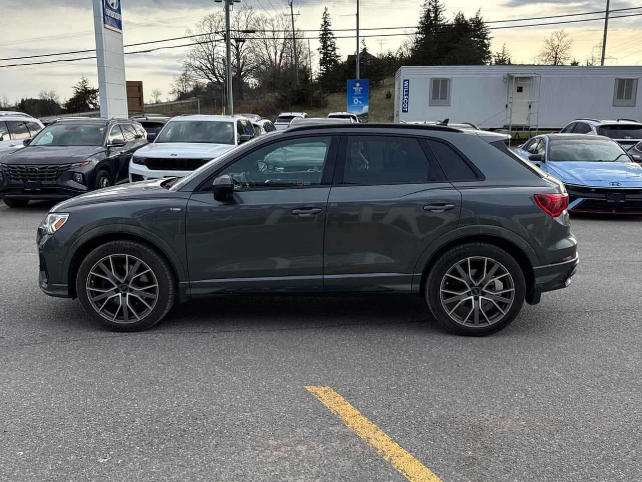 Audi Q3 Technik/B&O SOUND/ПАНОРАМА/360 КАМЕРИ, снимка 3 - Автомобили и джипове - 54307687