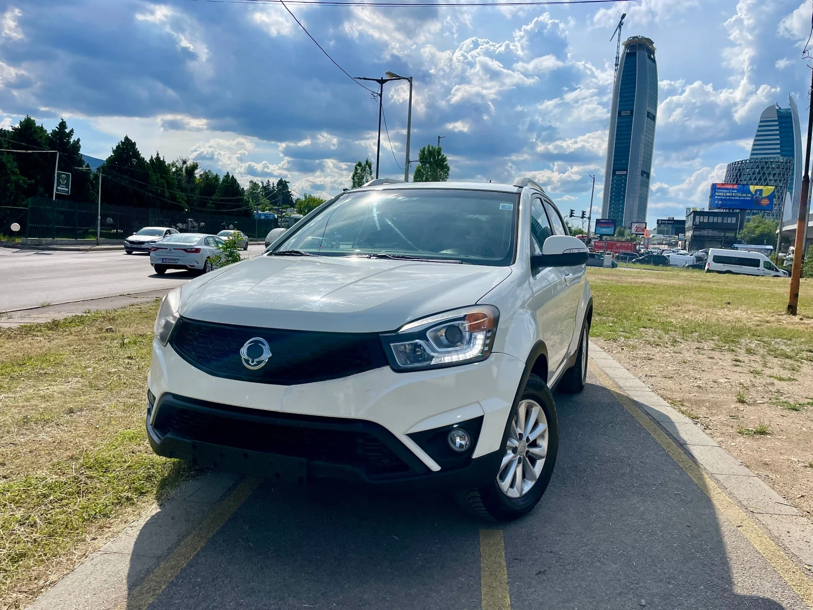 SsangYong Korando 2.0d 4x4 РЕАЛНИ КМ.///фейслифт, снимка 4 - Автомобили и джипове - 54826335