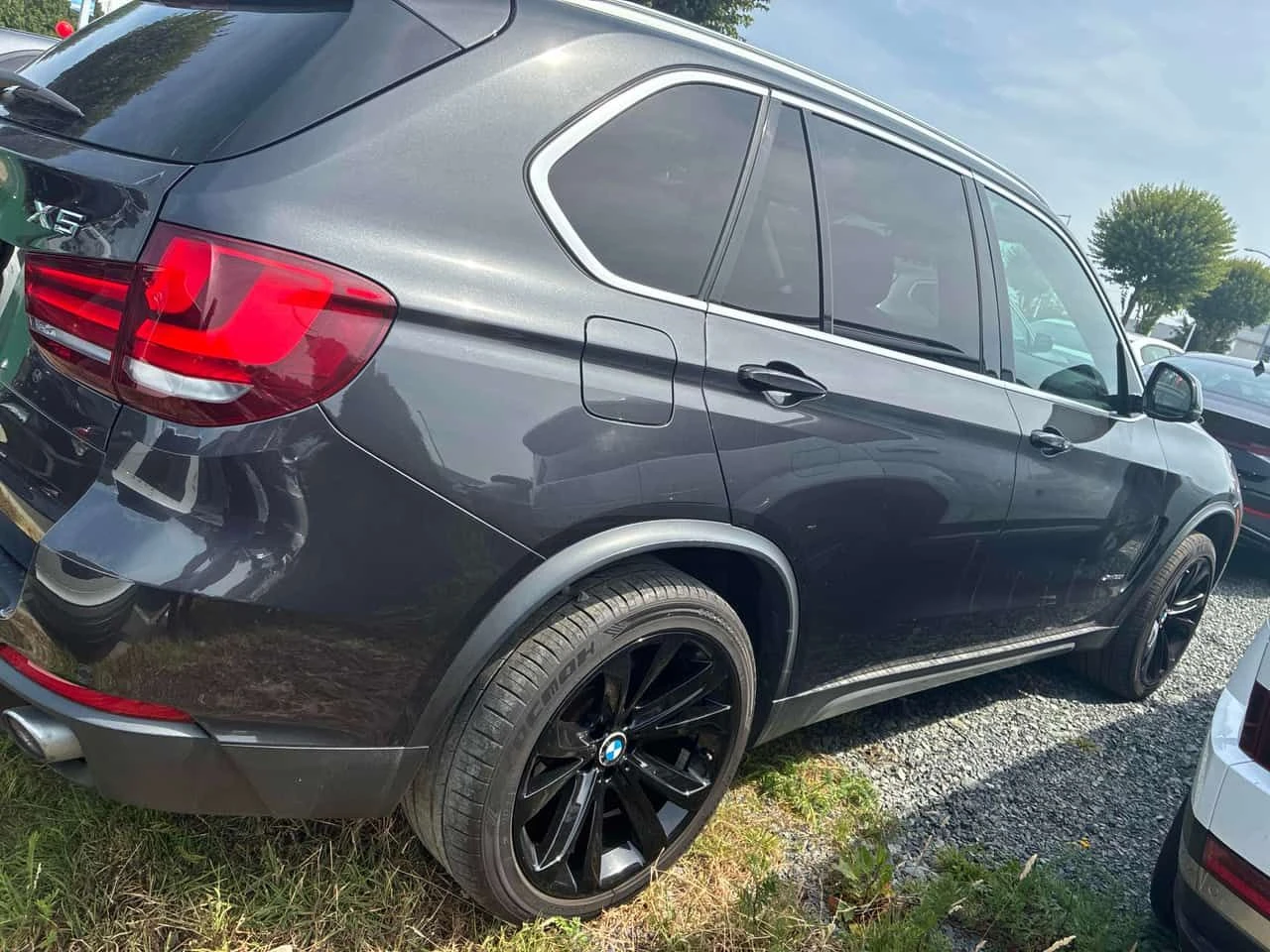 BMW X5 xDrive35i / М ПАКЕТ / 360 / HUD / Harman Kardon , снимка 3 - Автомобили и джипове - 55422415