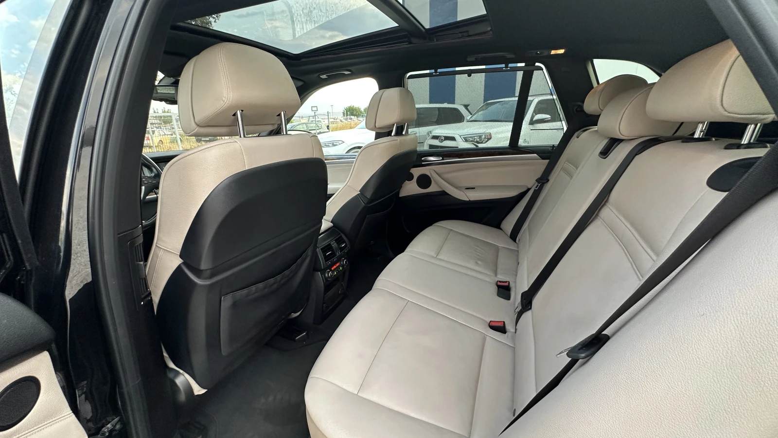 BMW X5 xDrive| 360 CAMERA| FACELIFT| FULL| ТОП СЪСТОЯНИЕ, снимка 13 - Автомобили и джипове - 55645451