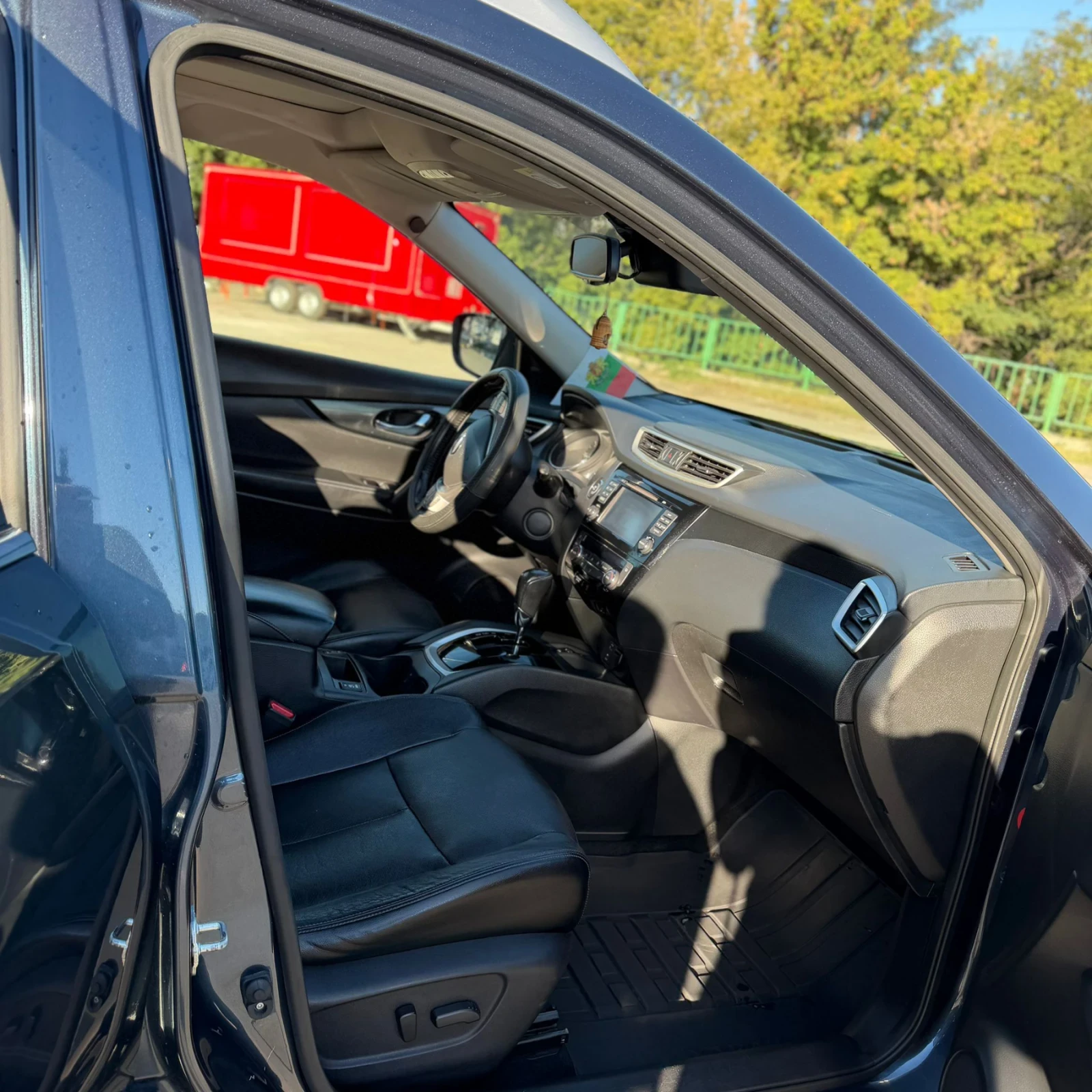 Nissan X-trail, снимка 6 - Автомобили и джипове - 56054820