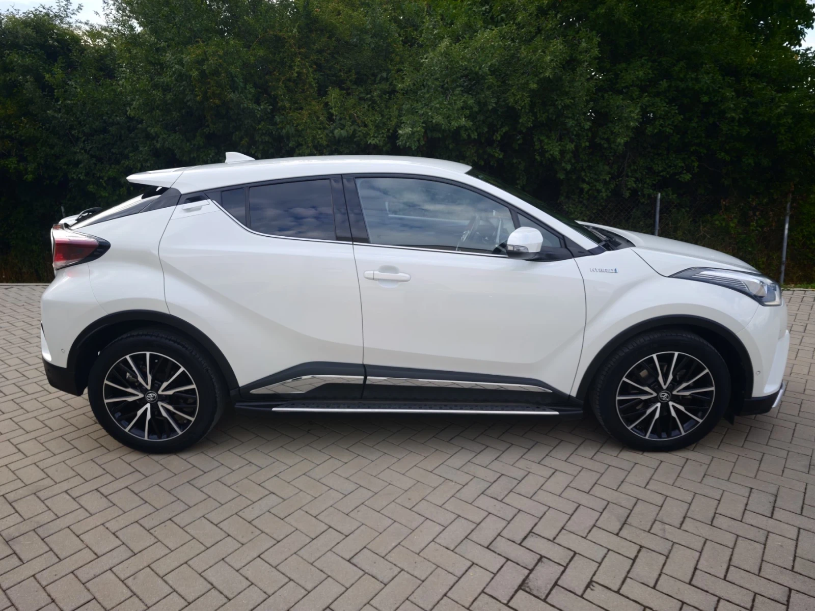 Toyota C-HR, снимка 4 - Автомобили и джипове - 56186054