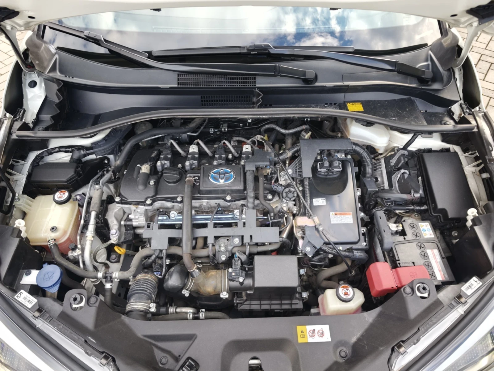 Toyota C-HR, снимка 11 - Автомобили и джипове - 56186054
