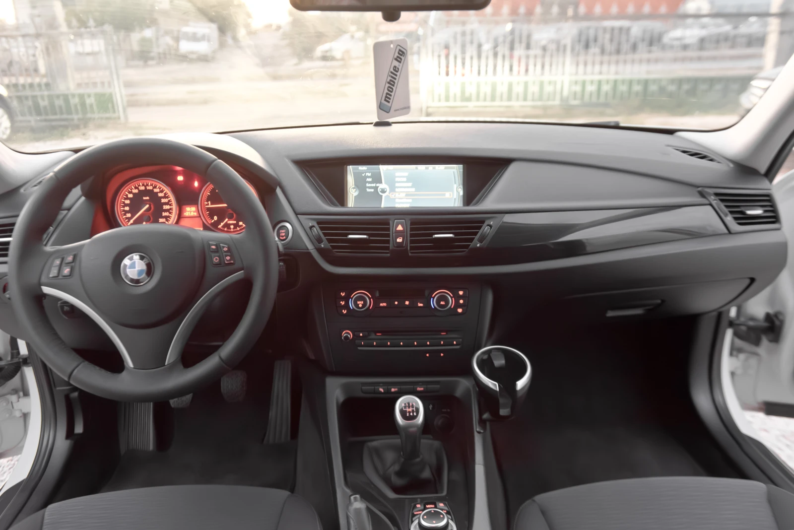 BMW X1 18d Obslujen 100% | Mobile.bg � ����������� 11