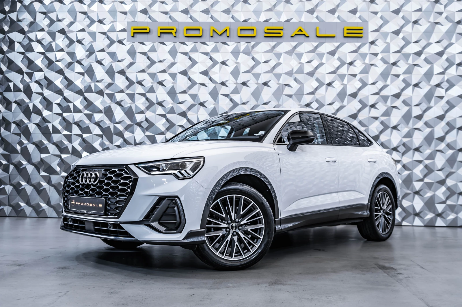 Audi Q3 Sportsback 40 TDI Q* ГАРАНЦИЯ* Matrix* Keyless* 