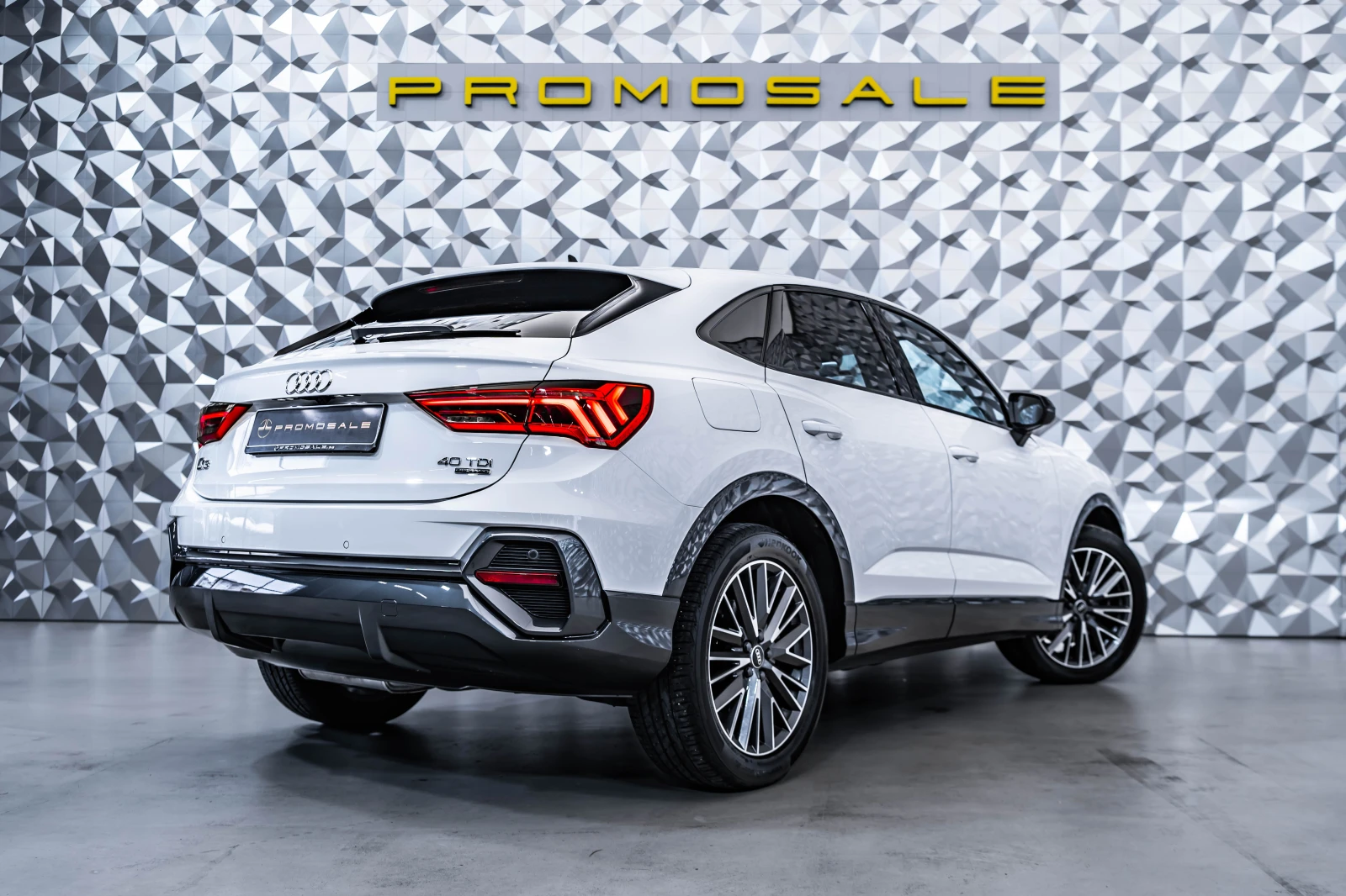 Audi Q3 Sportsback 40 TDI Q* ��������* Matrix* Keyless*  | Mobile.bg � ����������� 4