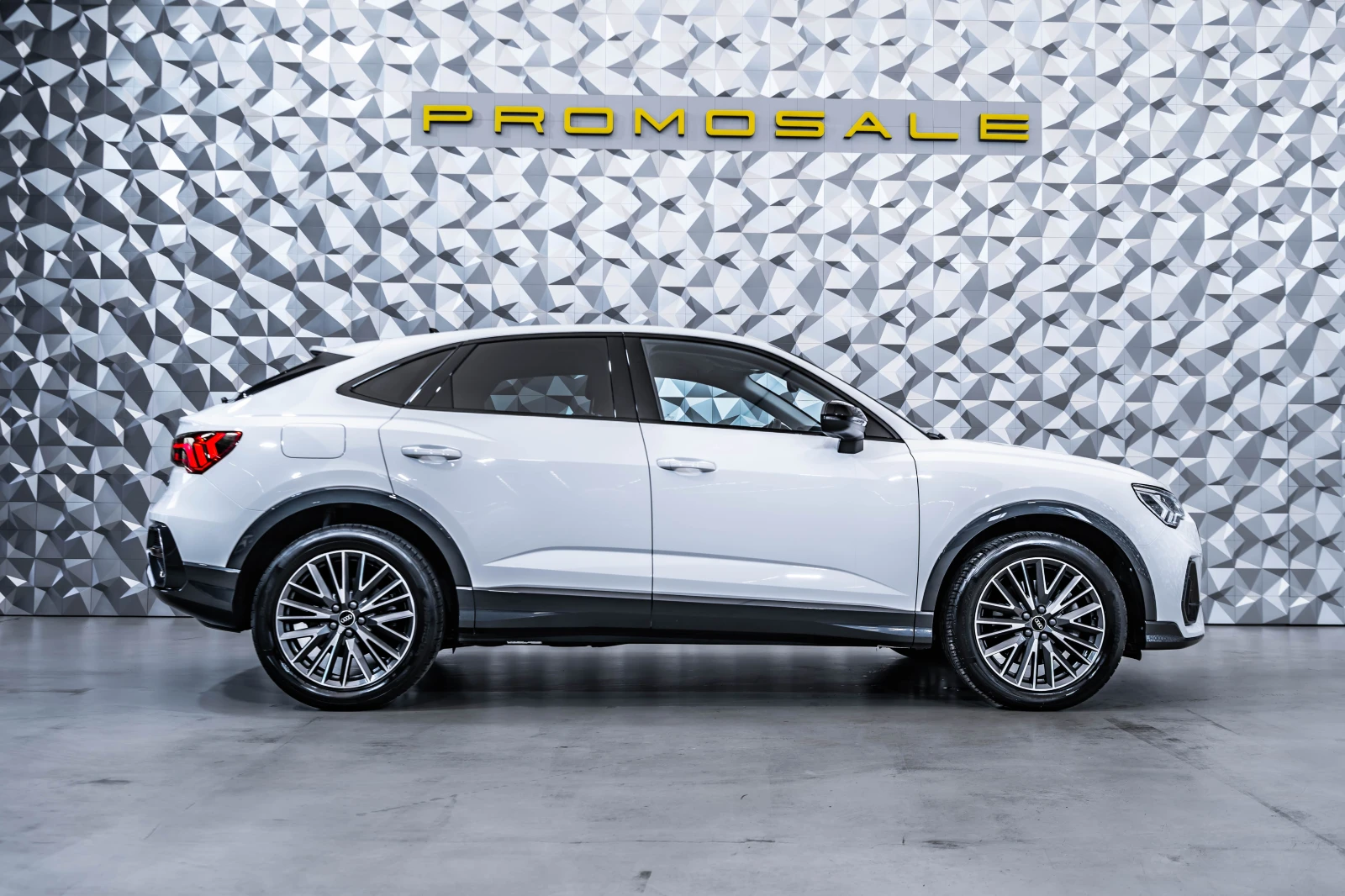 Audi Q3 Sportsback 40 TDI Q* ��������* Matrix* Keyless*  | Mobile.bg � ����������� 6