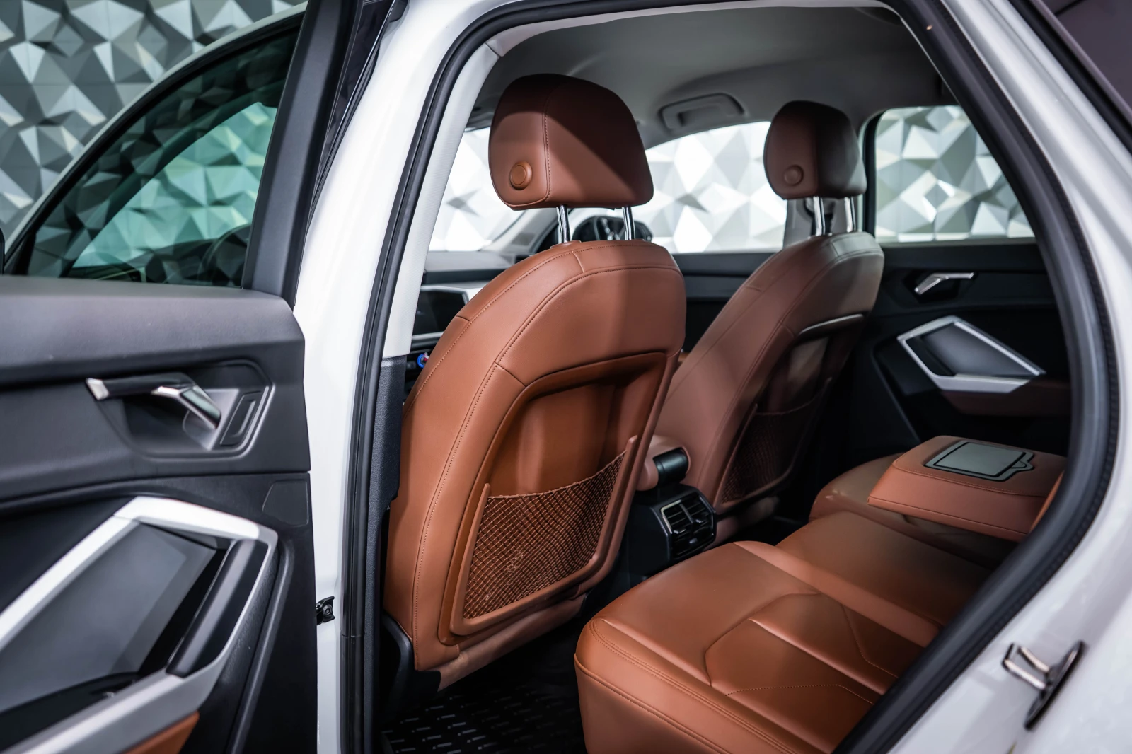 Audi Q3 Sportsback 40 TDI Q* ��������* Matrix* Keyless*  | Mobile.bg � ����������� 15