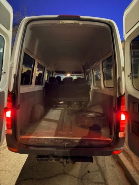 Mercedes-Benz Sprinter 315 315 с едната турбина | Auto.bg — изображение 9