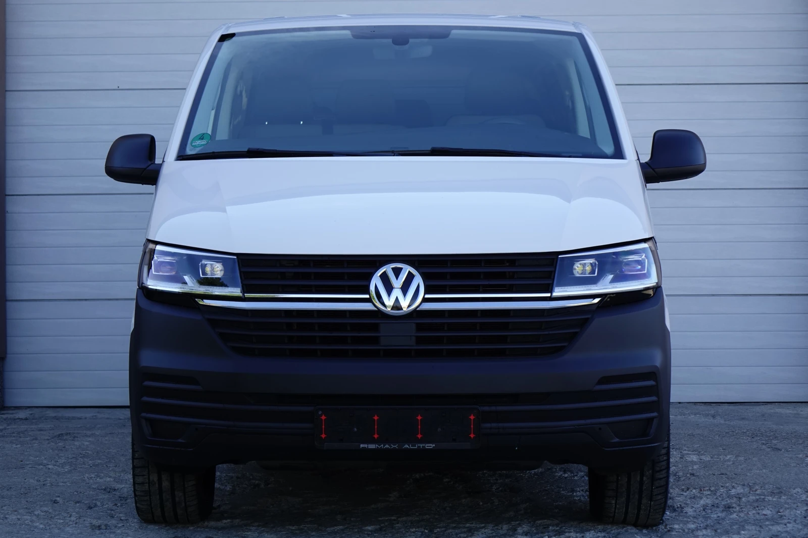 VW Transporter Т6* 8+ 1МЕСТА* LED LIGHTS*  - изображение 2