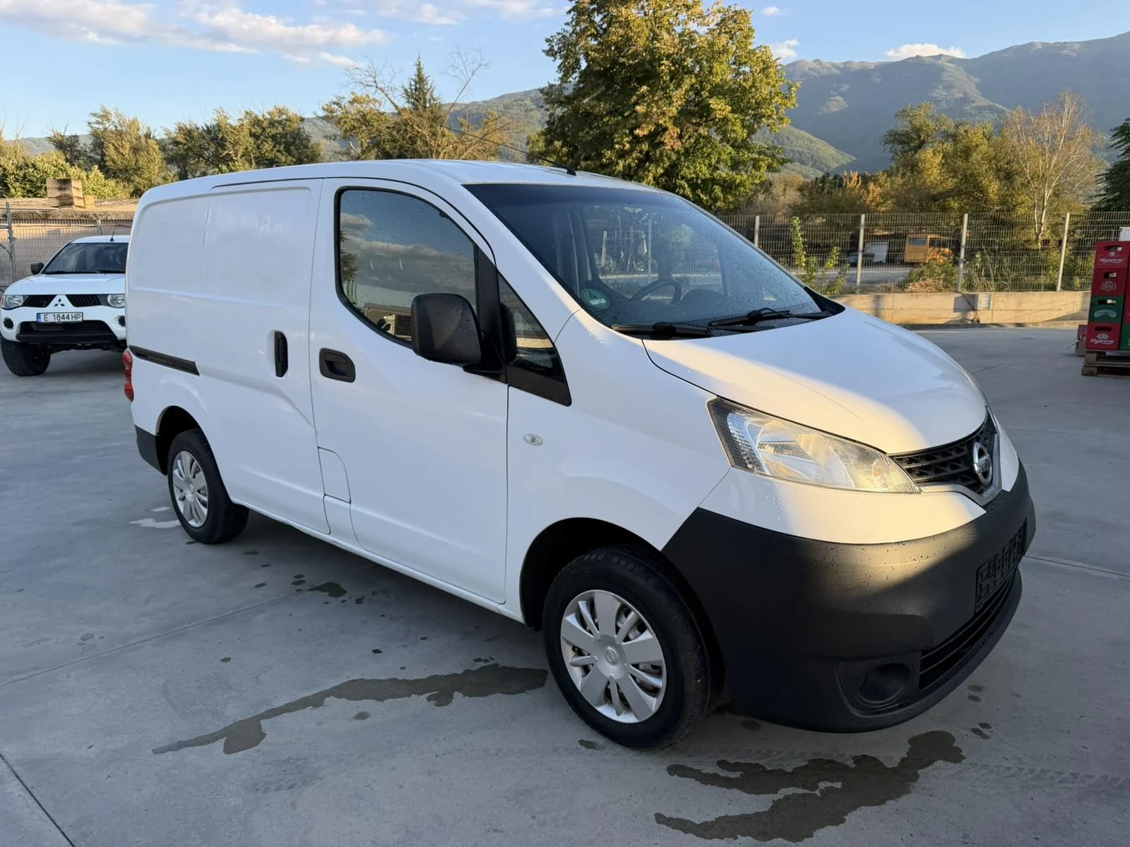 Nissan NV200, снимка 2 - Бусове и автобуси - 56266089