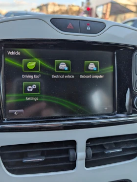 Renault Zoe, снимка 11