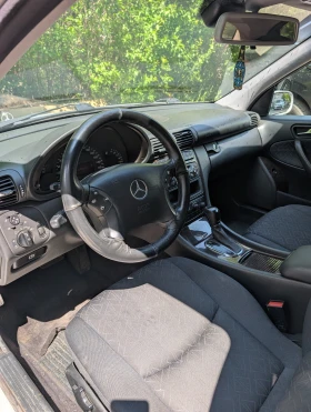 Mercedes-Benz C 200, снимка 7