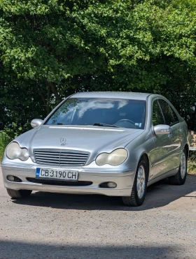 Mercedes-Benz C 200, снимка 12