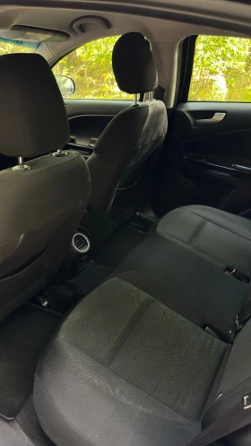 Alfa Romeo Giulietta 1.4 Бензин/Газ 120 коня, снимка 15 - Автомобили и джипове - 53662748