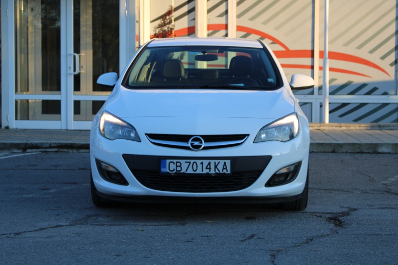 Opel Astra 1.6CDTI/БГ/ГАРАНЦИЯ, снимка 2 - Автомобили и джипове - 45858703