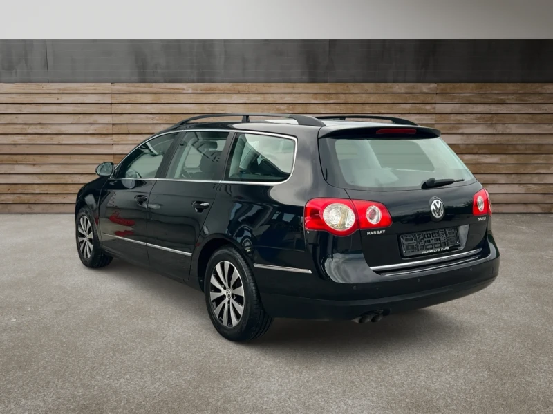 VW Passat 2.0TDi EURO 5A ПЕРФЕКТЕН, снимка 4 - Автомобили и джипове - 50277923