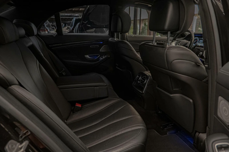 Mercedes-Benz S 500 4Matic/AMG/Burmester/Обдухване/Амбиент/Панорама/Ка, снимка 9 - Автомобили и джипове - 51293354