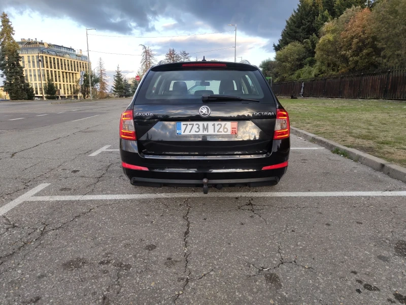 Skoda Octavia 1.8TFSI* DISTRONIC * ЕВРО 6, снимка 11 - Автомобили и джипове - 52944776