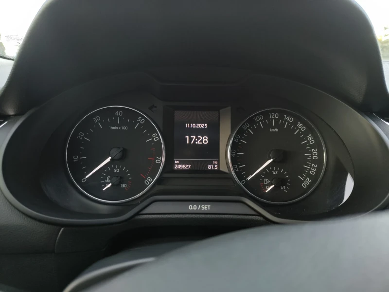 Skoda Octavia 1.8TFSI* DISTRONIC * ЕВРО 6, снимка 7 - Автомобили и джипове - 52944776