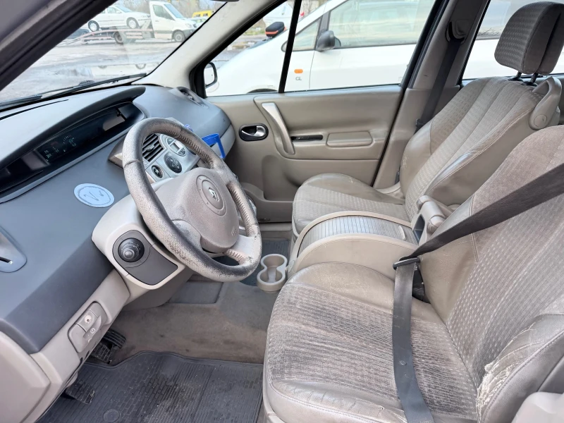 Renault Scenic, снимка 6 - Автомобили и джипове - 52668609