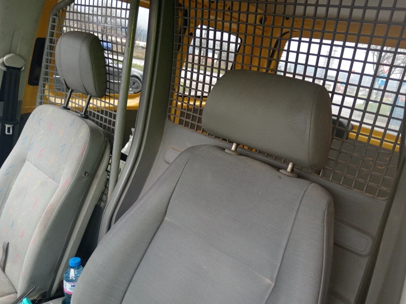 VW Caddy, снимка 3 - Автомобили и джипове - 53510655