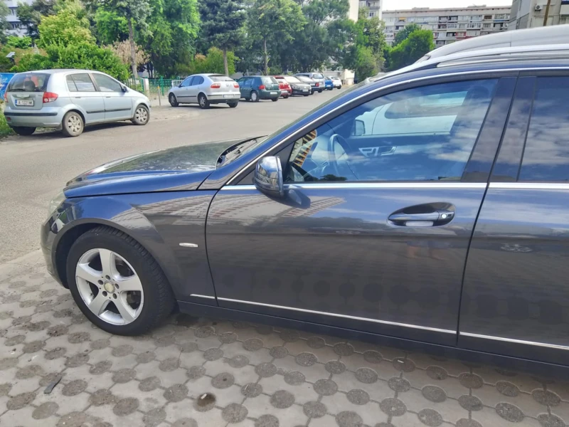 Mercedes-Benz C 200, снимка 12 - Автомобили и джипове - 53538615