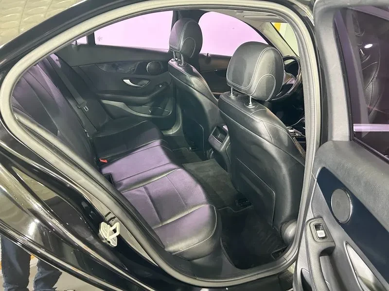 Mercedes-Benz C 200 2.0, снимка 8 - Автомобили и джипове - 54278011