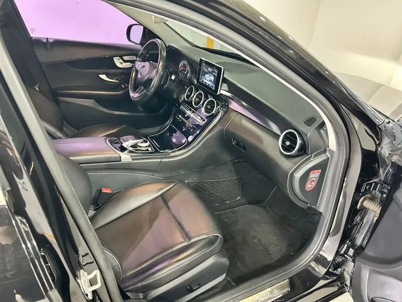 Mercedes-Benz C 200 2.0, снимка 9 - Автомобили и джипове - 54278011