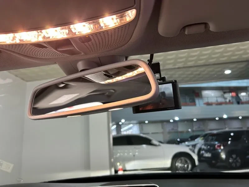 Mercedes-Benz C 200 2.0, снимка 16 - Автомобили и джипове - 54278011