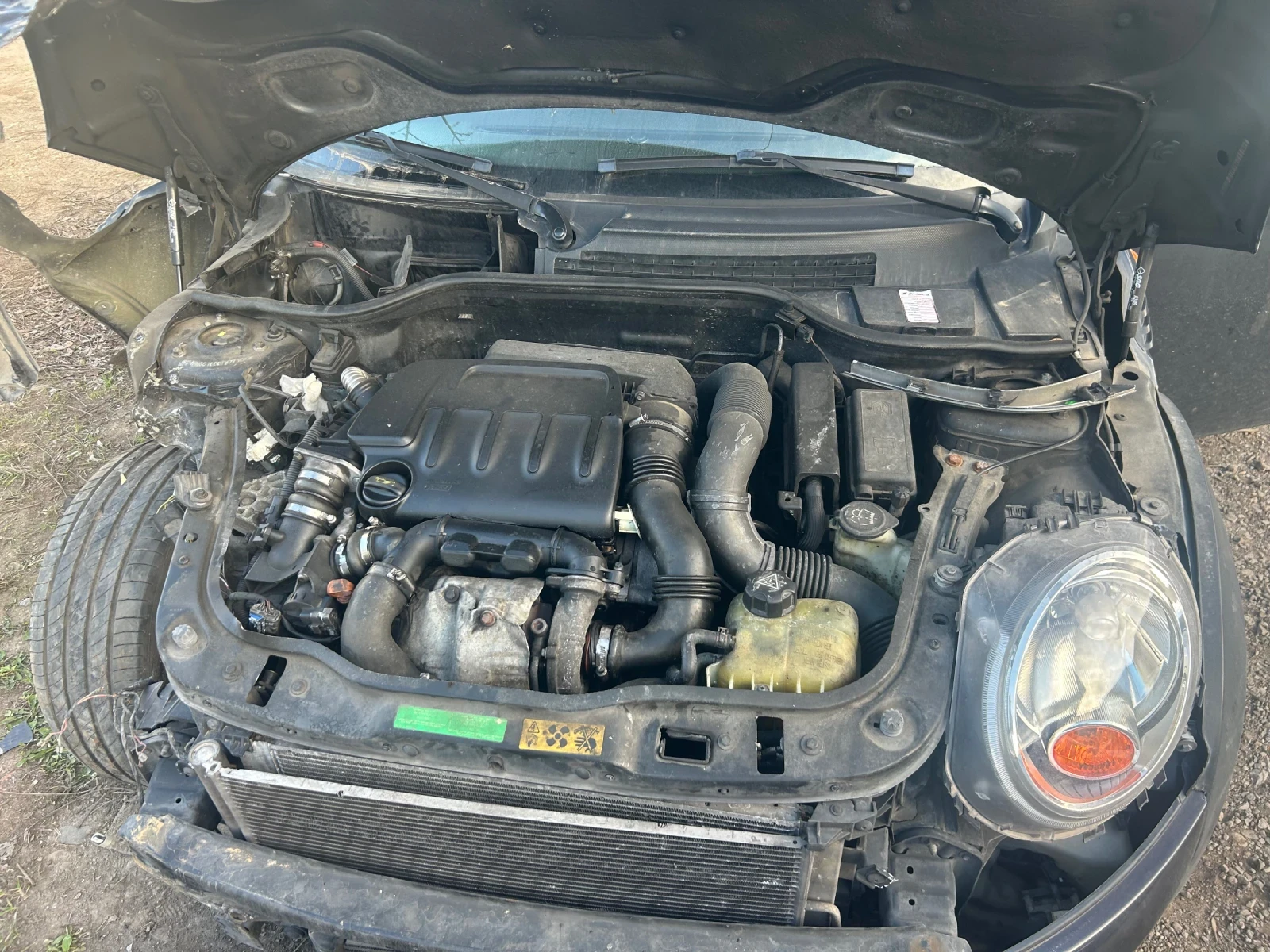 Mini Cooper 1.6D на части - изображение 7