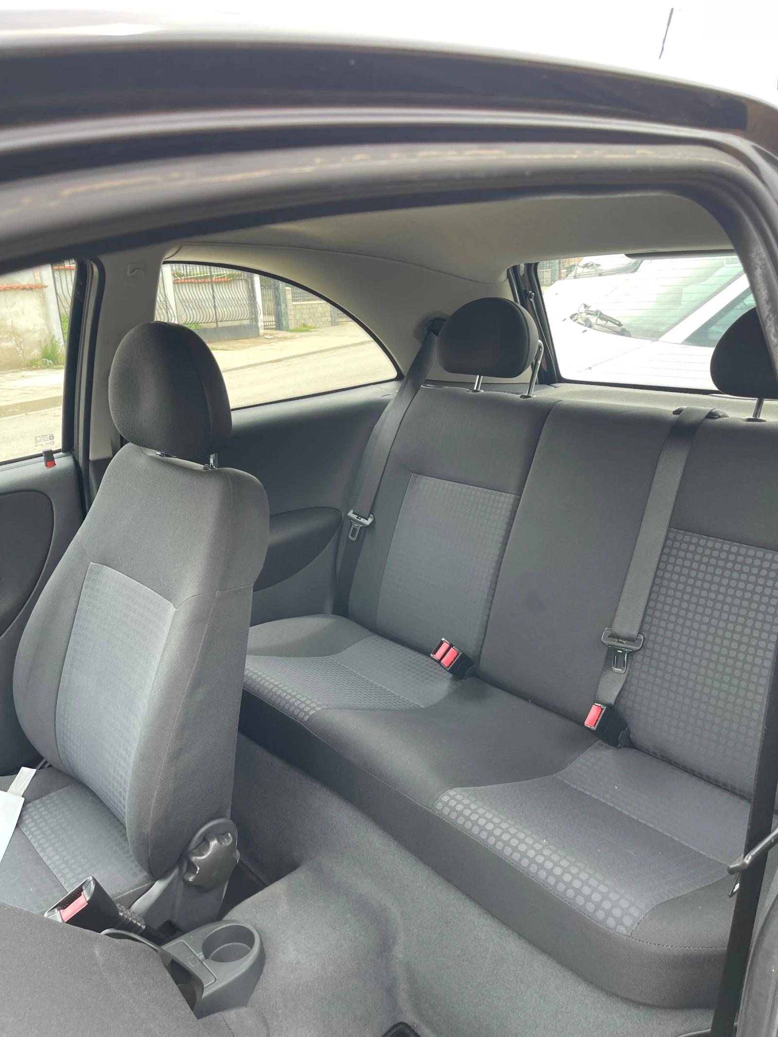Opel Corsa  - изображение 7
