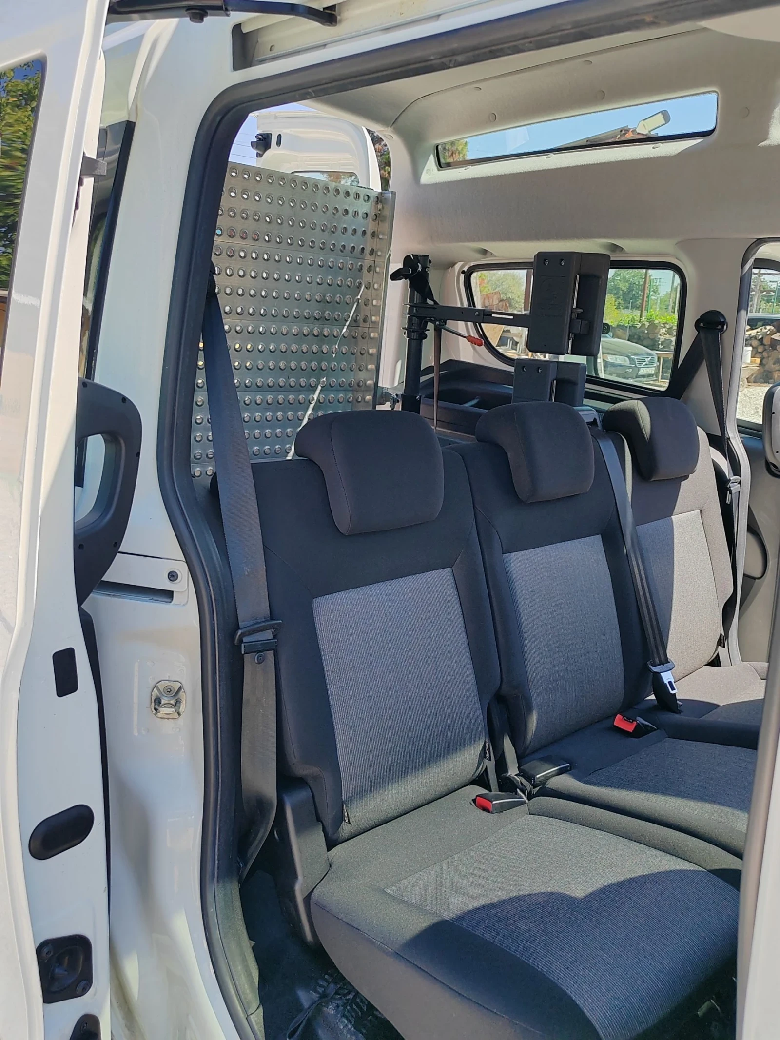 Fiat Doblo Инвалиден, 1.6 d, 105к.с. - изображение 8