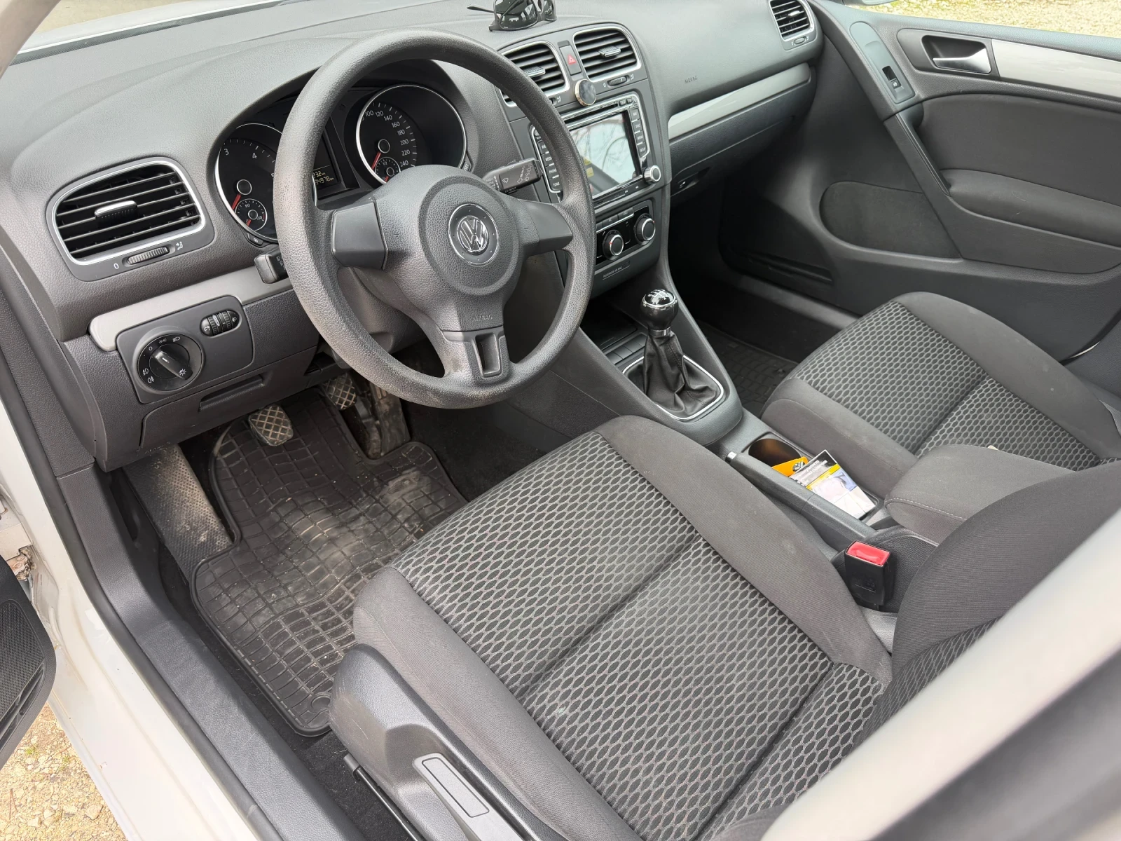 VW Golf 1.6 - изображение 6