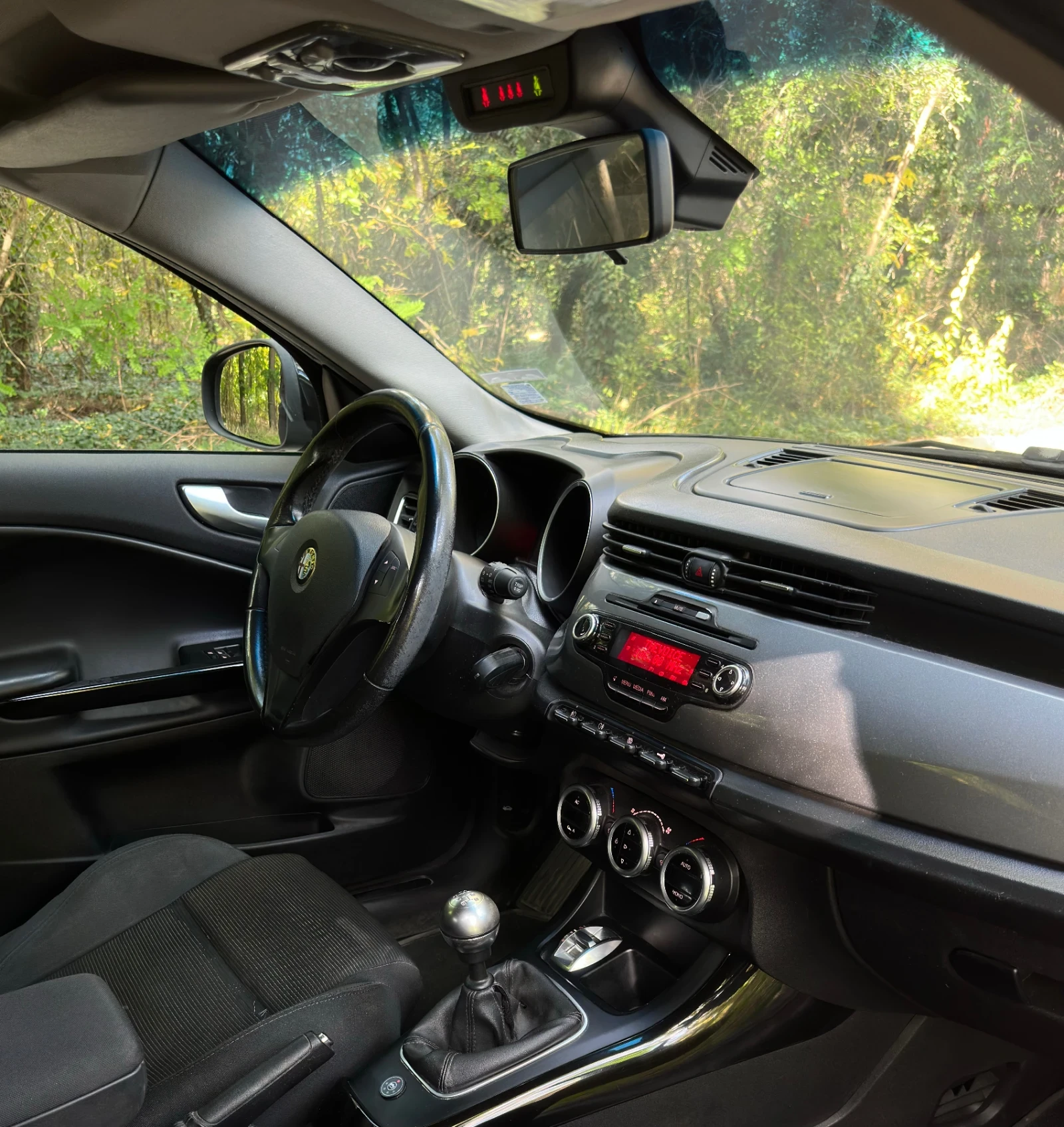 Alfa Romeo Giulietta 1.4 ������/��� 120 ���� | Mobile.bg � ����������� 13