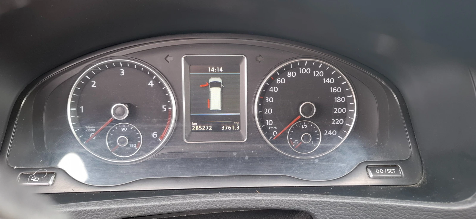 VW Multivan BiTDI Highline, снимка 12 - Автомобили и джипове - 54406523