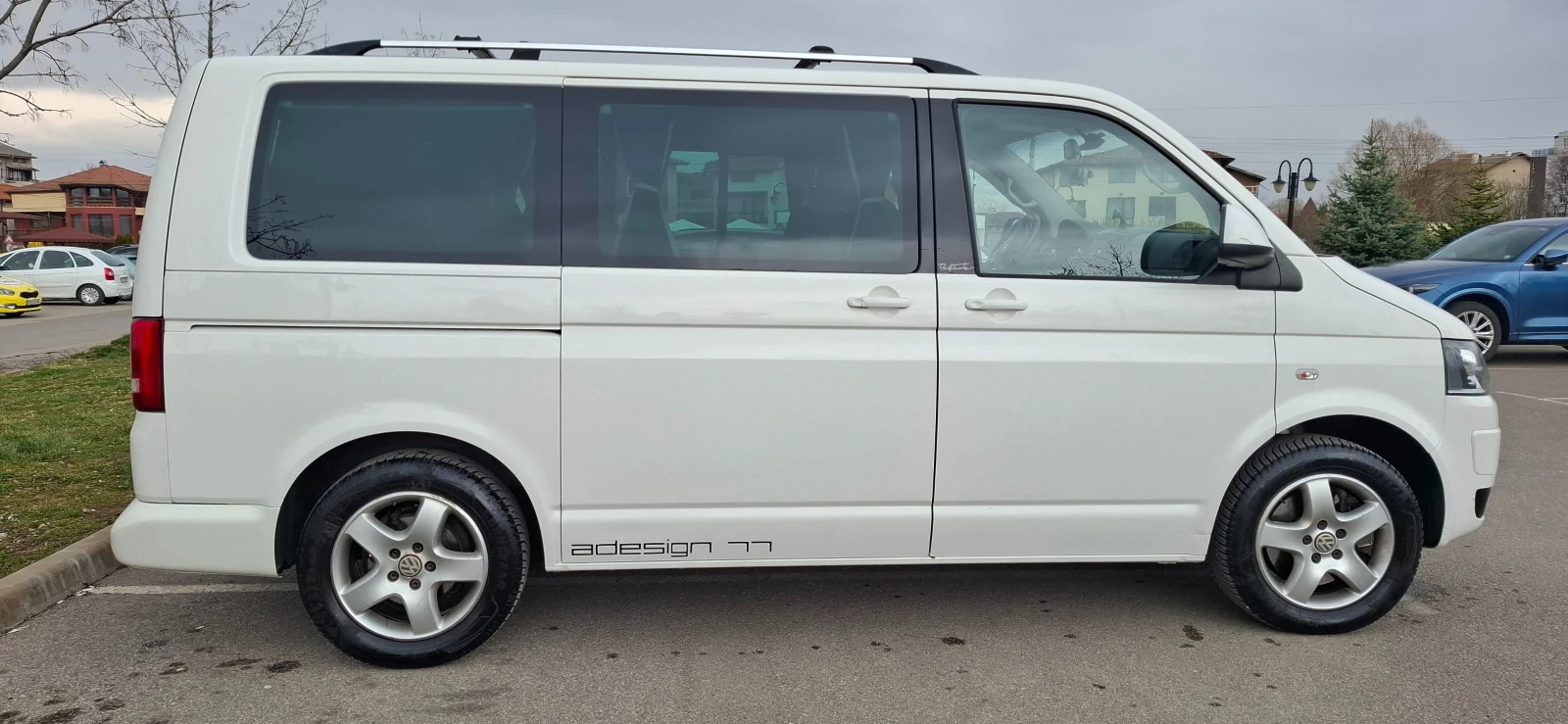 VW Multivan BiTDI Highline, снимка 4 - Автомобили и джипове - 54406523