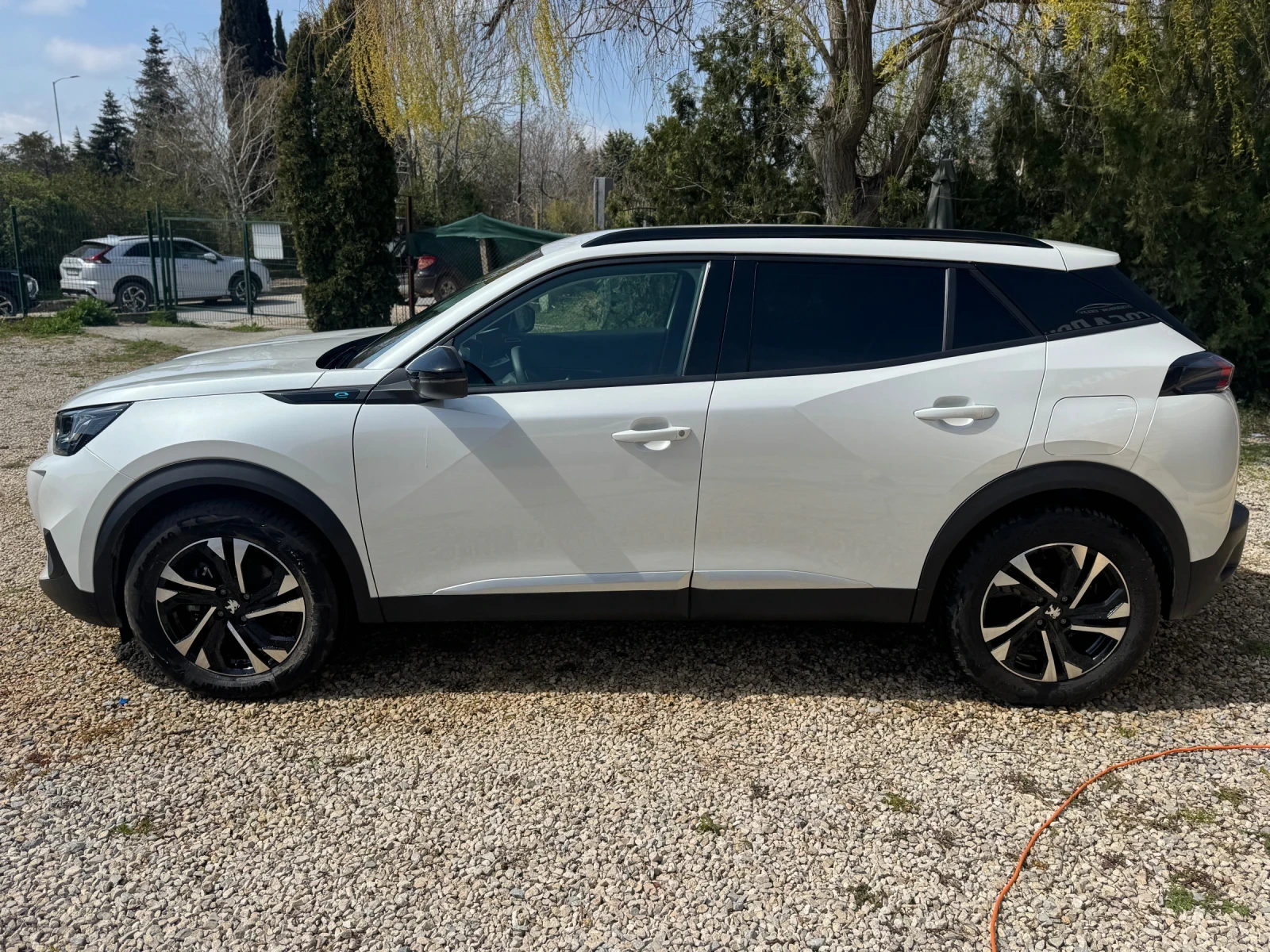 Peugeot 2008 50 kWh Термопомпа Germany, снимка 8 - Автомобили и джипове - 54181376