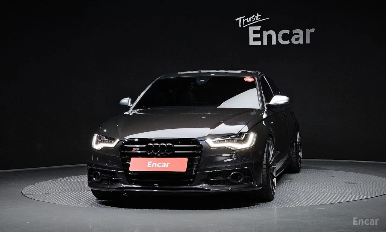 Audi S6 * EXHAUST TUNNING* ПОДГРЕВ* ХЕДЪП* ШИБЕДАХ* ТОП, снимка 2 - Автомобили и джипове - 54366399