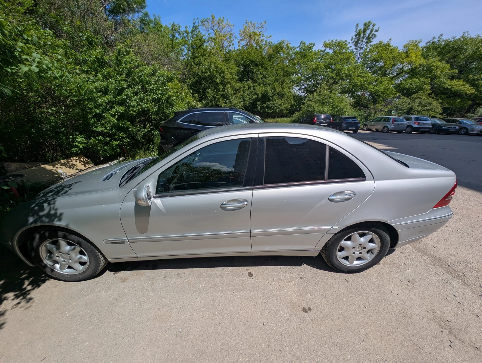 Mercedes-Benz C 200, снимка 10 - Автомобили и джипове - 54661725
