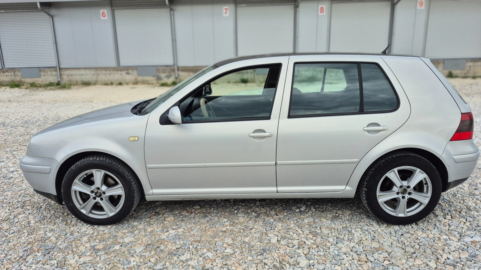 VW Golf 1.9 TDI/110* * * , снимка 6 - Автомобили и джипове - 54674547