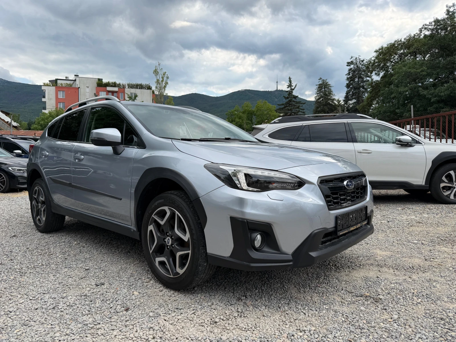 Subaru XV 2.0LUXURY, снимка 3 - Автомобили и джипове - 55179124