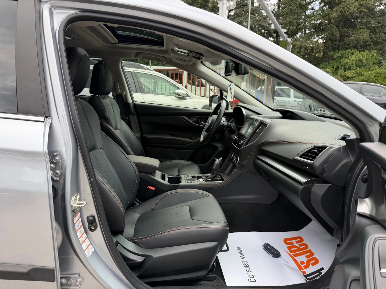 Subaru XV 2.0LUXURY, снимка 13 - Автомобили и джипове - 55179124