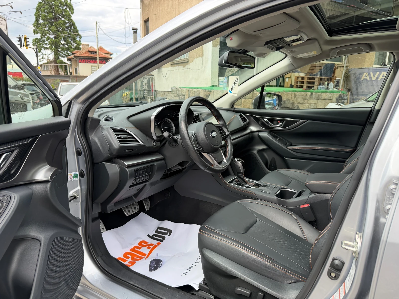 Subaru XV 2.0LUXURY, снимка 10 - Автомобили и джипове - 55179124
