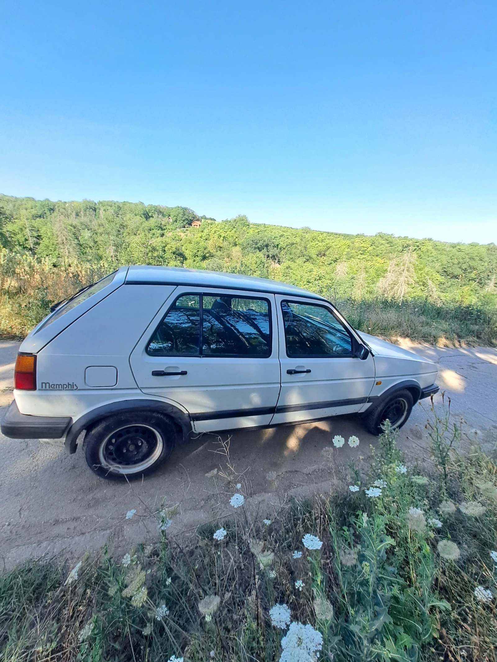 VW Golf 1.6 Memphis, снимка 5 - Автомобили и джипове - 55197854