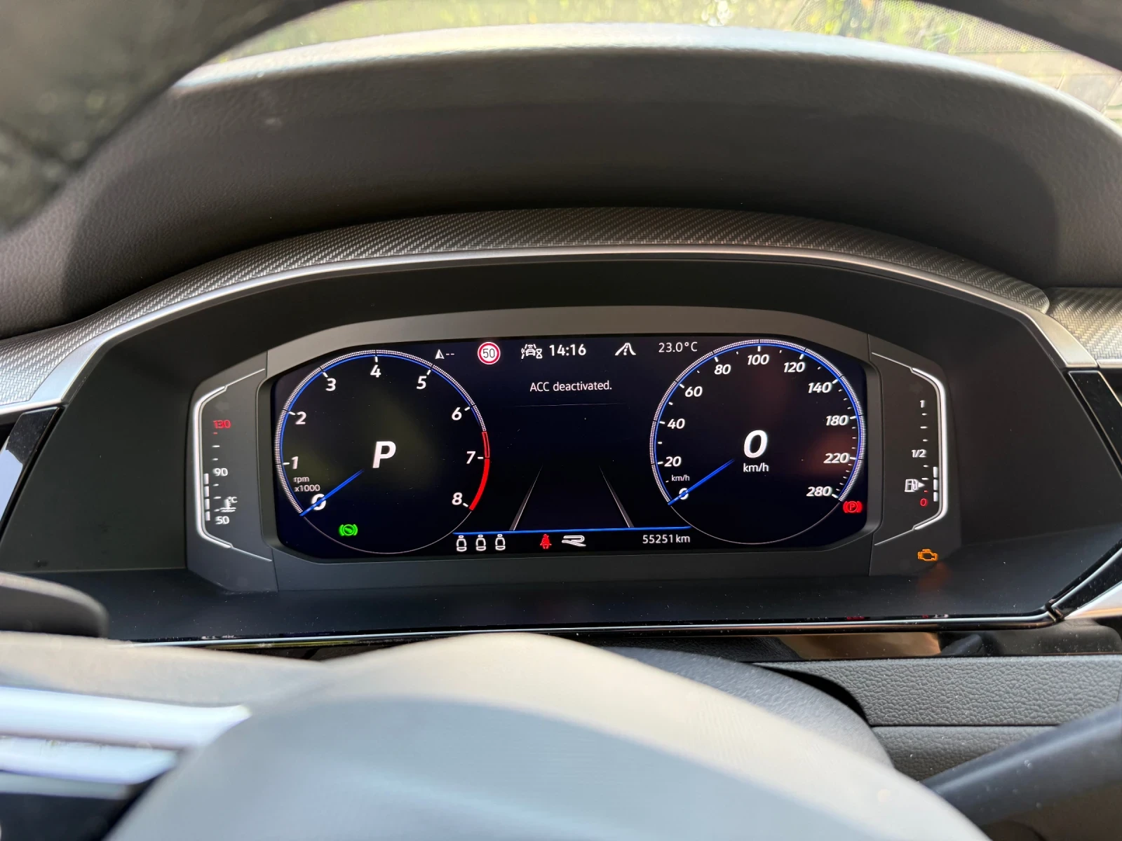 VW Arteon 2.0 TSI R-Line, снимка 11 - Автомобили и джипове - 55341500