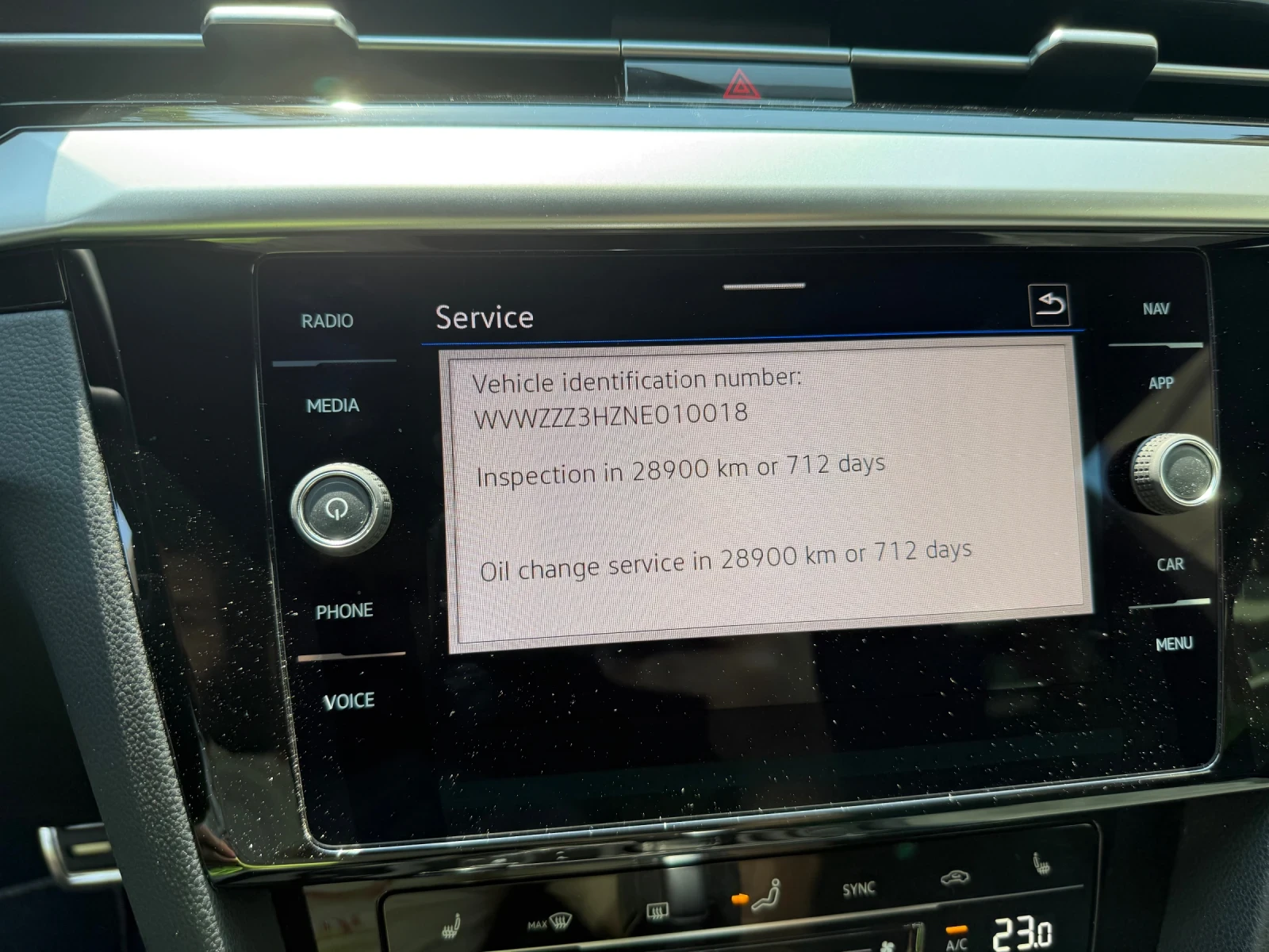 VW Arteon 2.0 TSI R-Line, снимка 12 - Автомобили и джипове - 55341500